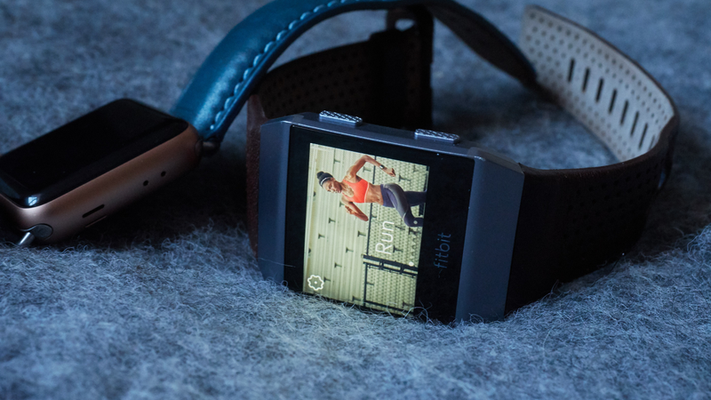 Illustration for article titled Apple Watch Vs. Fitbit Ionic: What's the Best Smartwatch for You?